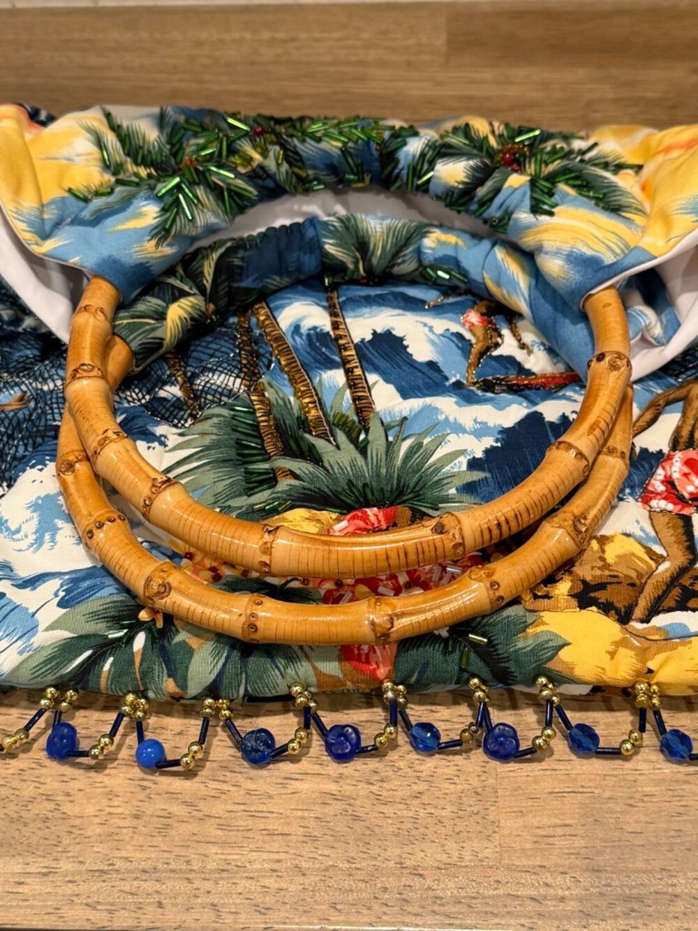 Retro Tropical Hawaiian Print Tote Bag with Bamboo Handles - Picture 4 of 9